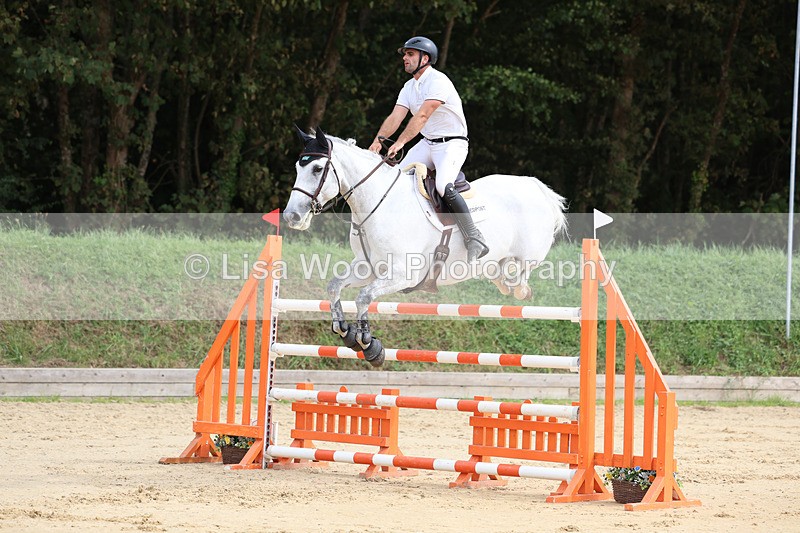 3E7A4636 - Class 9: Senior 1.30m open