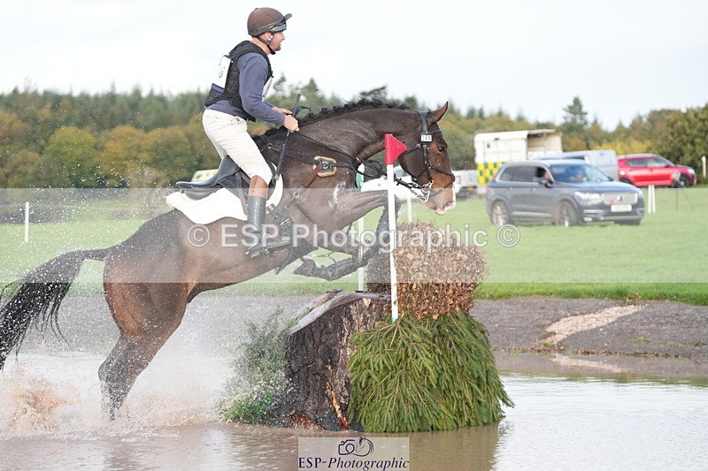 251024A-154214-14547 - C-246-Simon.Vatcher