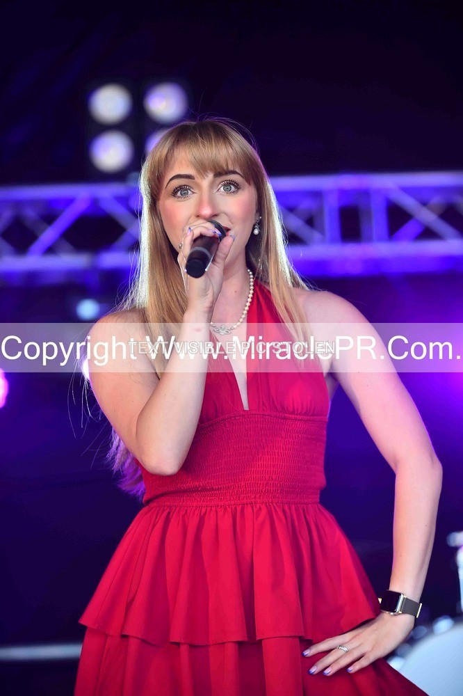 SH4_2192 - Lizzie Stanway