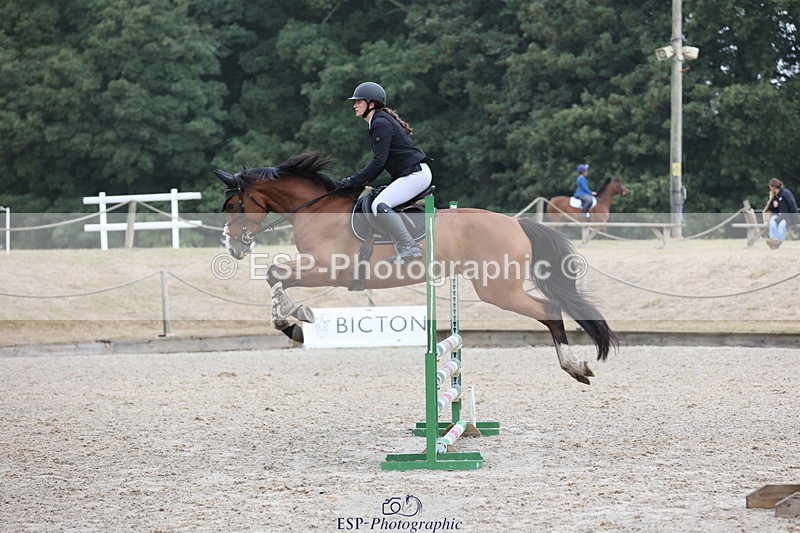 250829A-091034-00159 - Cls 6 85cm Amateur Quali
