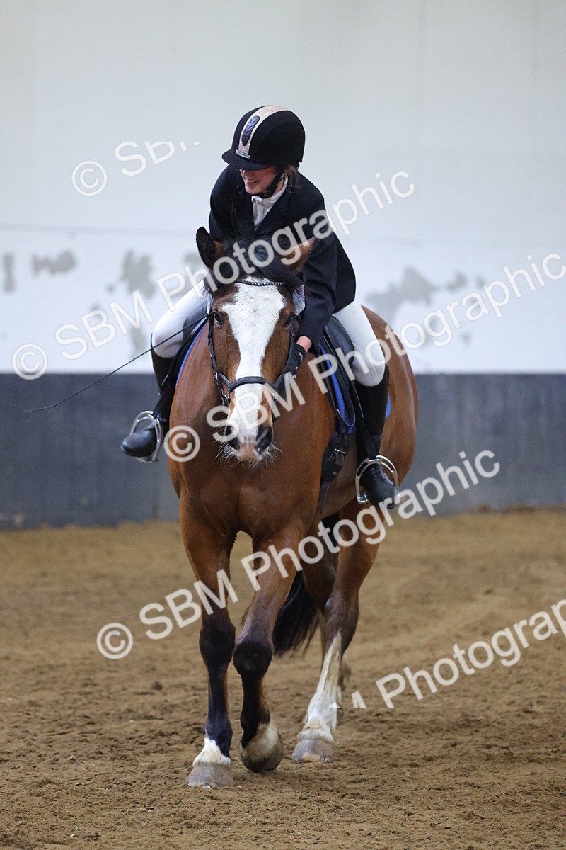 SBM_003199 - Class 9-10 - MQ U21 Open Novice 1