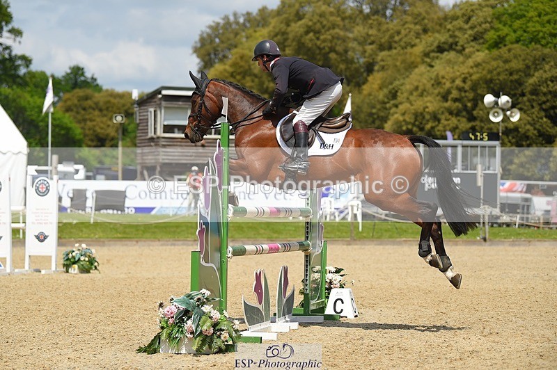 230528-140414-18468 - 104-GALAKIS_DE_L'OCEAN-Harry_Meade-SUNTrotUp+SJ