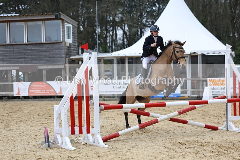 3E7A8273 - Class 12: Junior 80cm