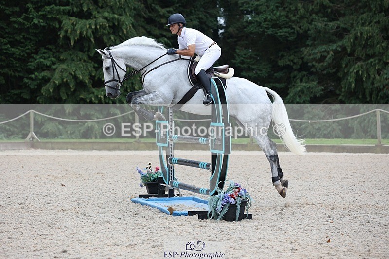 230908-175651-03555 - Cls 9 Snr Newcomers & 1.10m Open