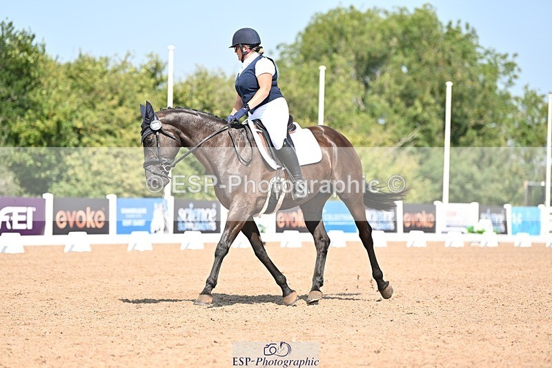 250816-115219-04101 - 109-Amber.Da.SilvaToners.Lady.Florentine