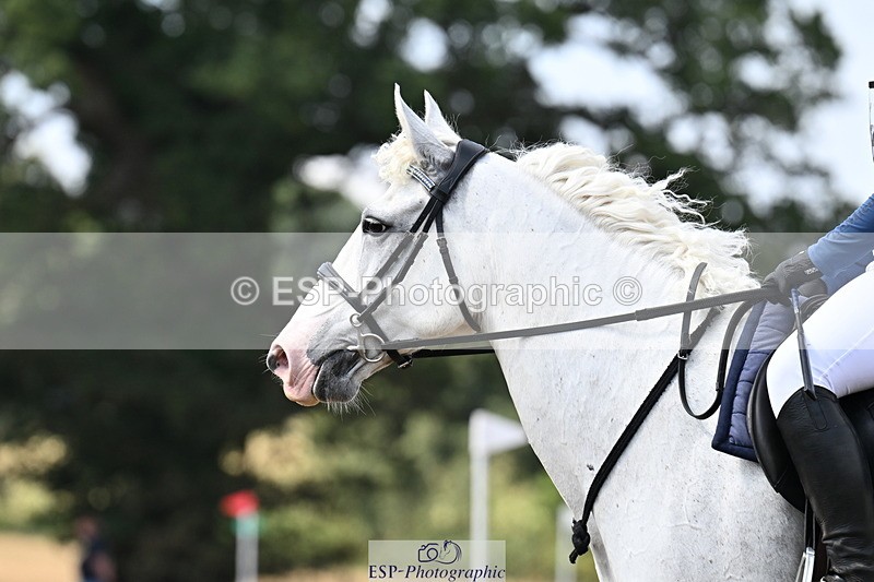 250824A-132409-37050 - 2087-Chloe.Mclaren-Impulsive