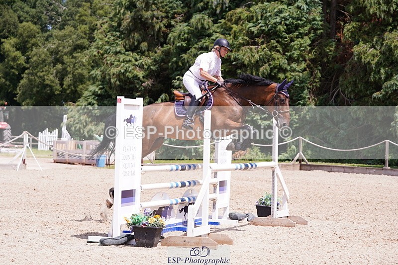 250704A-131120-10757 - Cls 21 Snr 1.10m Open