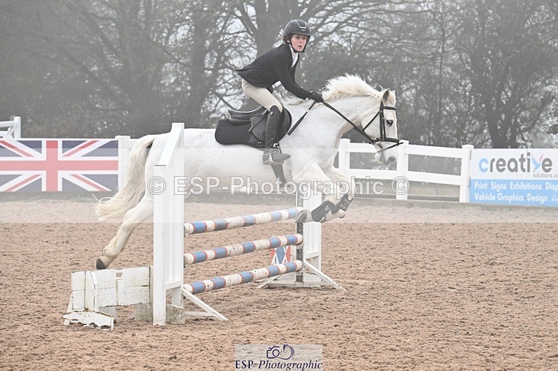 260308-142957-03235 - Cls 15 British Novice and 80cm