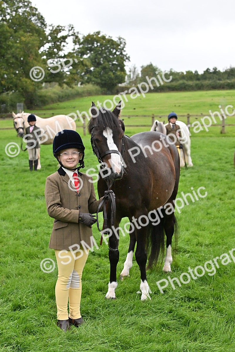 SBM_68595 - S42 - Junior Handler 9-12 Years