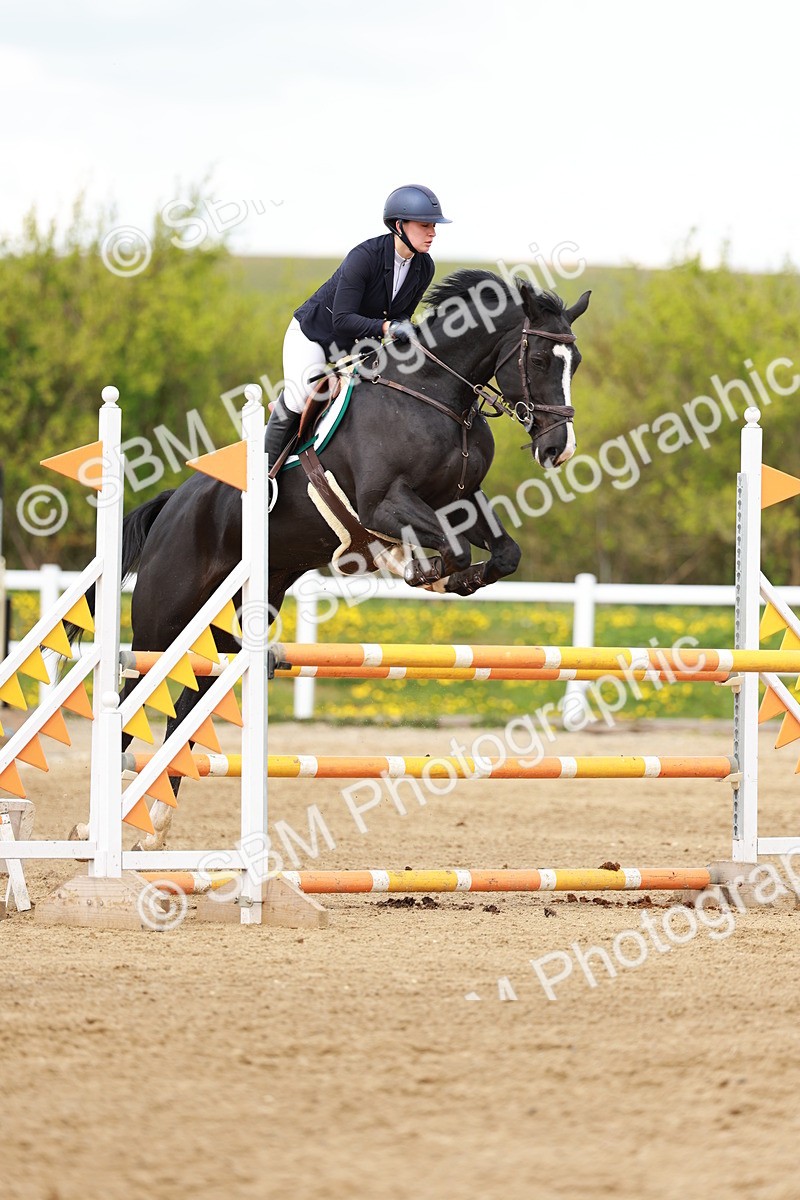 SBM_002307 - Class 4 - Senior Newcomers - 1.10m