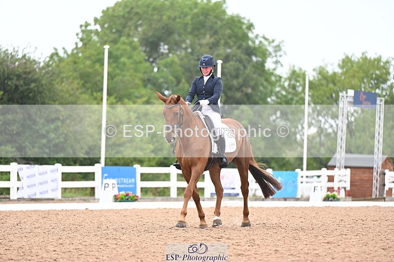 240815A-103326-00117 - 259-Amy.Harris-Stormhill.ultima