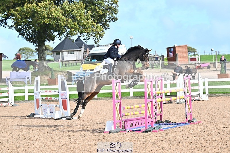 261014-145515-00860 - Cls 07 Snr Fox & 1.20m Open