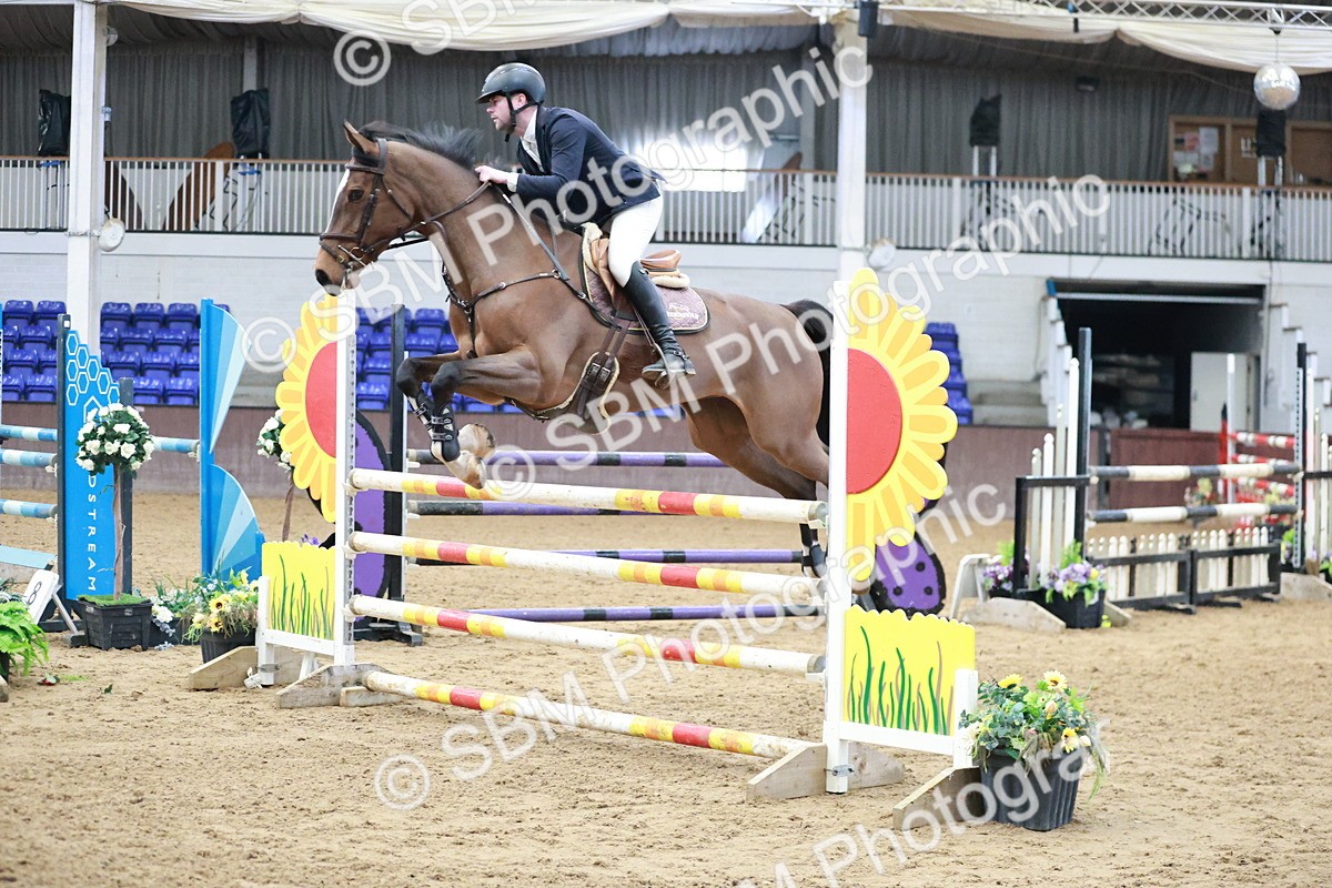 SBM_000916 - Class 4 - Senior Newcomers - 1.10m