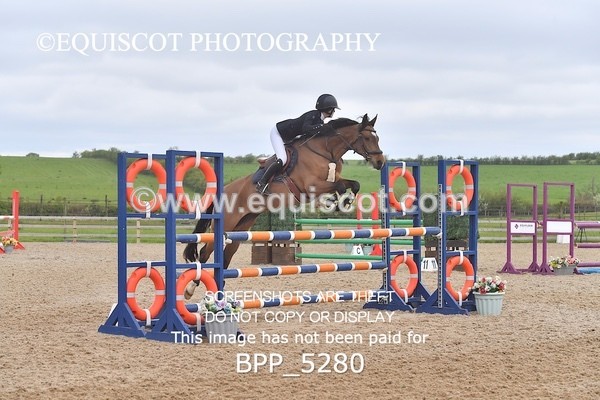 BPP_5280 - CLASS 27 SUN Senior Newcomers/ 1.10m Open