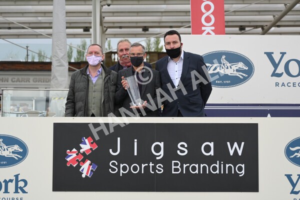 yr14052021r5-57 - Race 5 3.40pm The Jigsaw Sports Branding Handicap