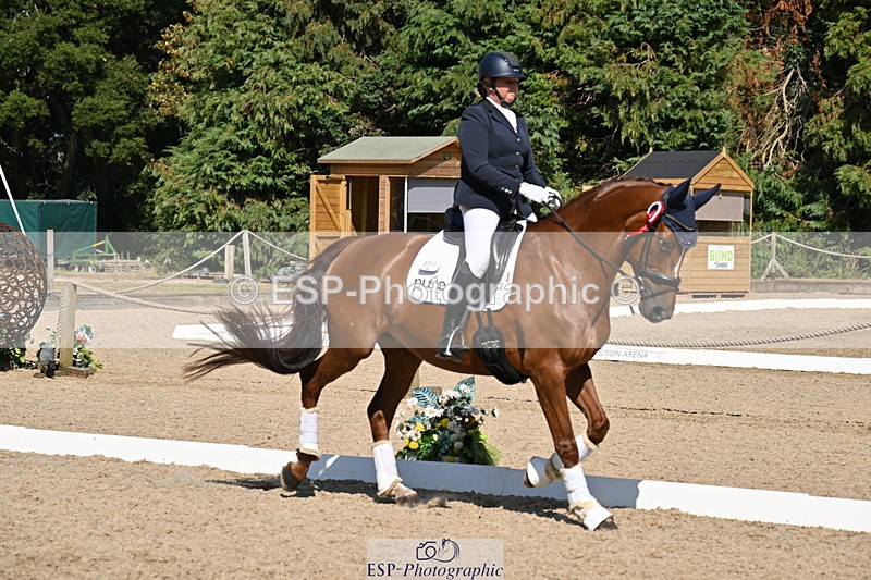 250810A-153301-08140 - Adv Medium SILVER Presentations