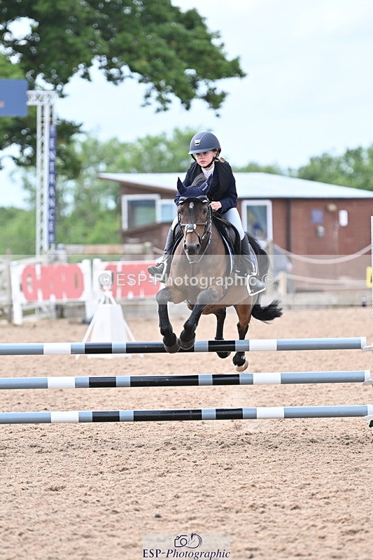 240628A-160417-01345 - Cls 5 Stepping Stones 128cm + 138cm