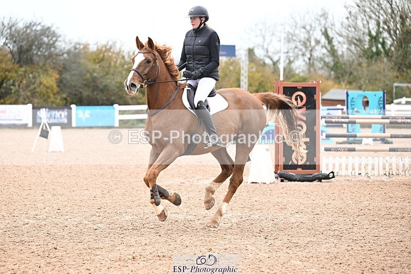 251105-141946-00842 - Cls 06 Fox & 1.20m