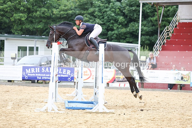3E7A6499 - Class 9: Senior 1.15m Open