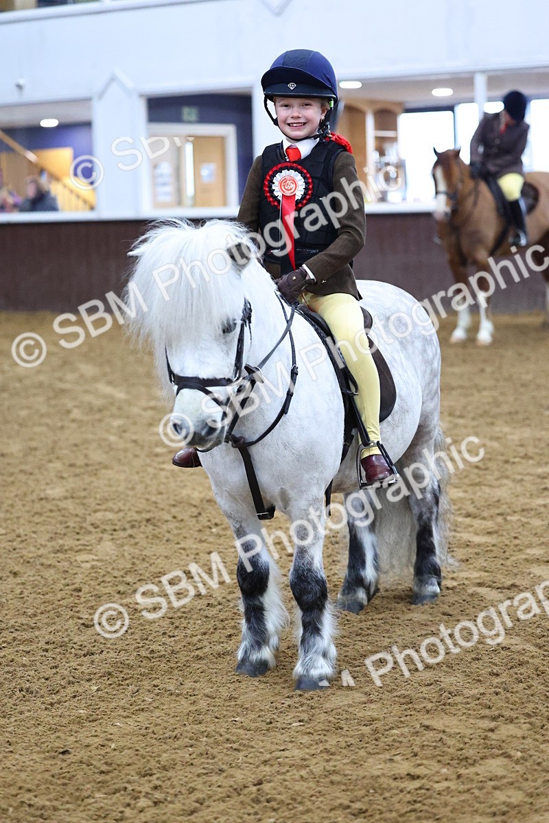 SBM_003183 - Class 35 - 60cm Training Stakes