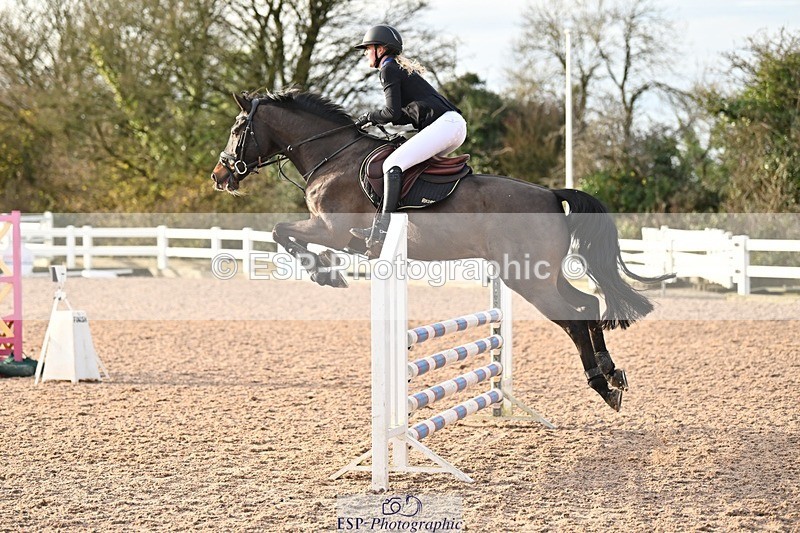 241206-100500-00165 - Cls 2 British Novice and 90cm Open