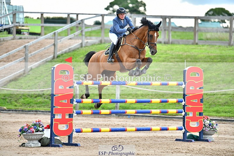 230720A-160252-04147 - Cls 9, 2 Star Big 1.40m Start to break