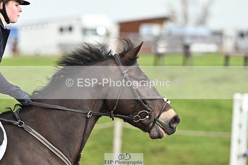 250416-094354-00088 - Cls 1 British Novice and 90cm