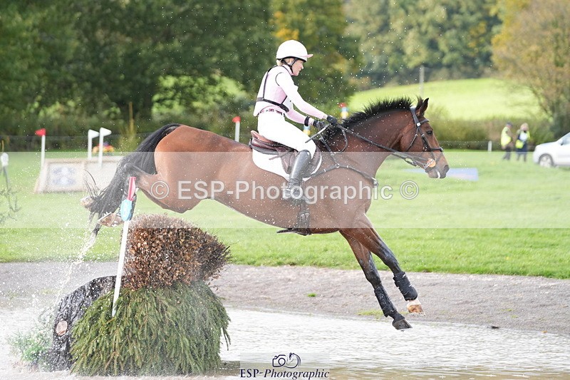 251024A-133026-11144 - B-149-Kate.Rowe