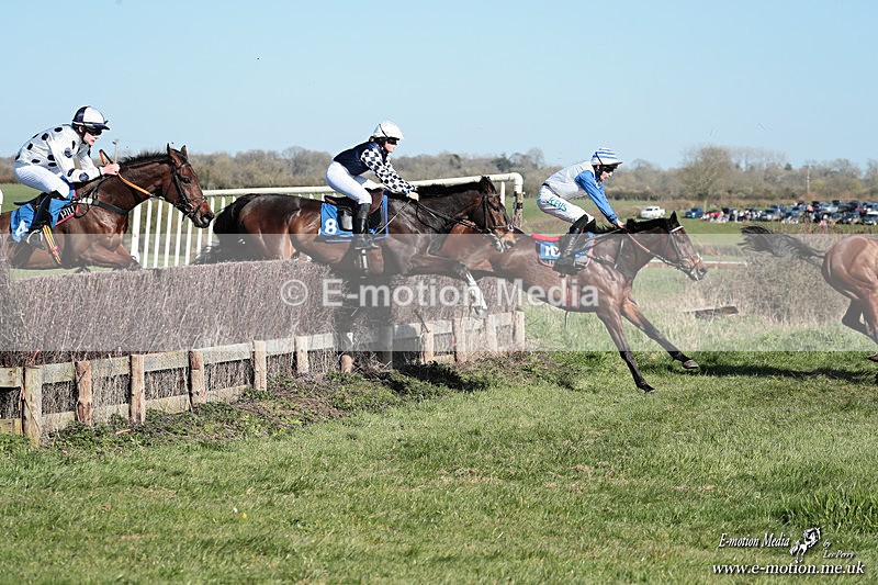 PtP 210326 424 - VWH Cirencester Races 21/03/26