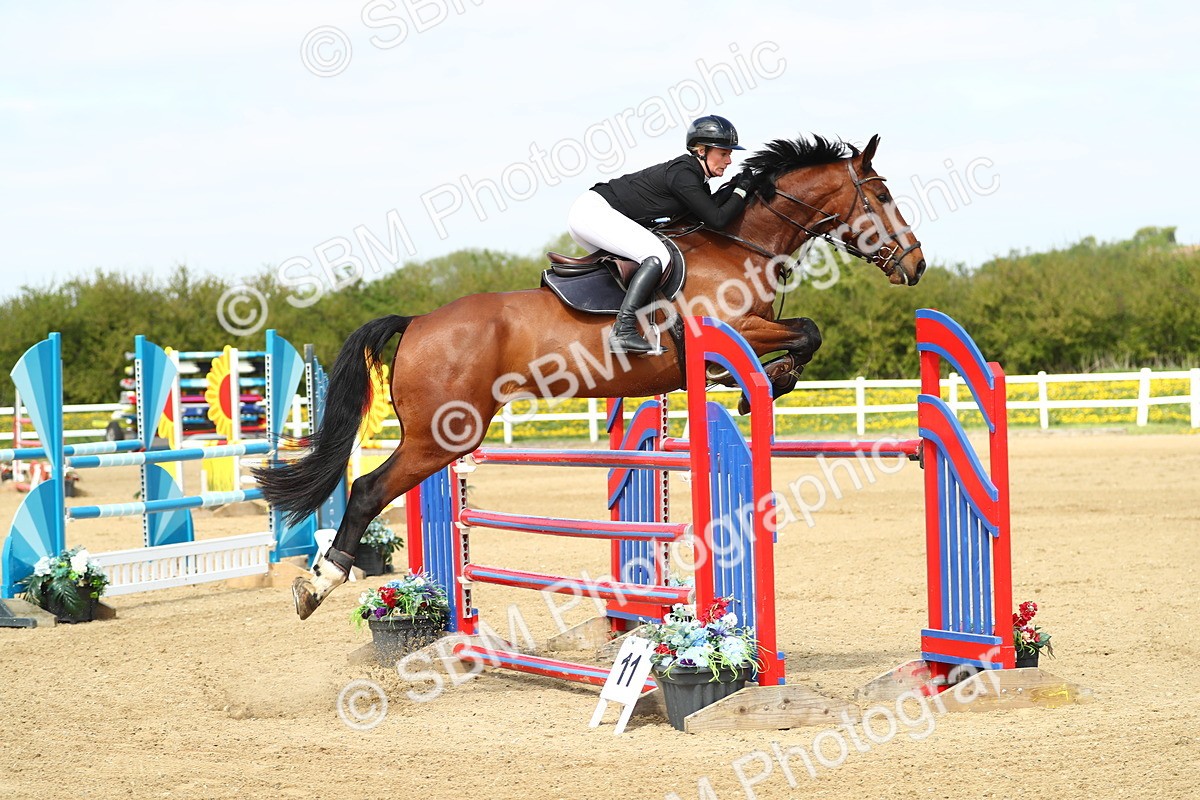 SBM_001255 - Class 5 - Senior Foxhunter 1.20m
