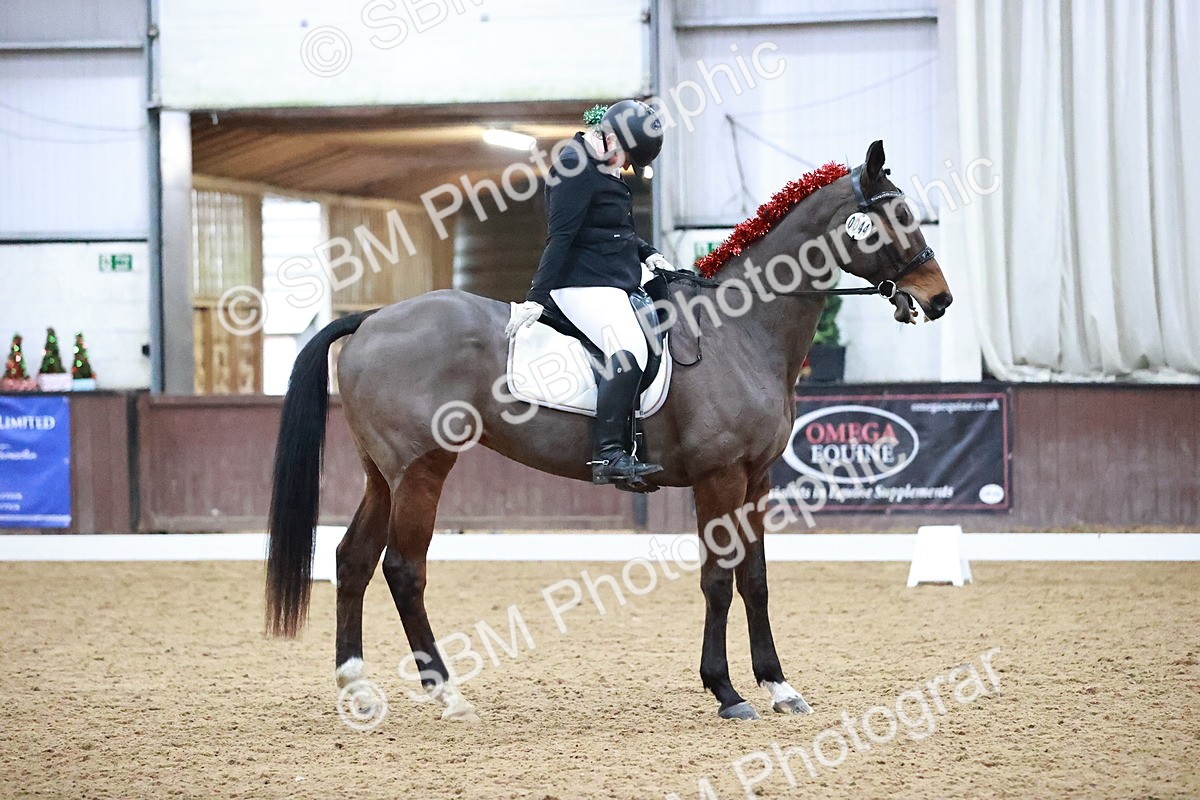 SBM_001718 - Class 9 - Novice 4