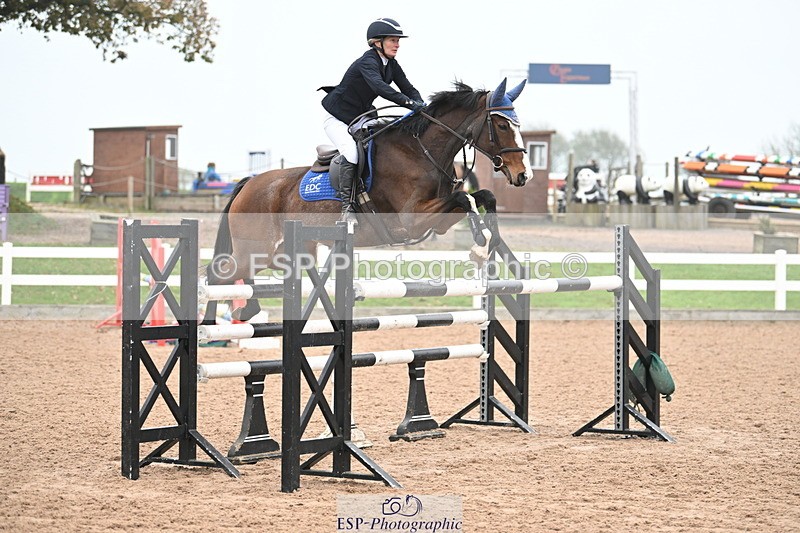 241102A-130744-04723 - SAT Cls 15 Foxhunter and 1.20m Open