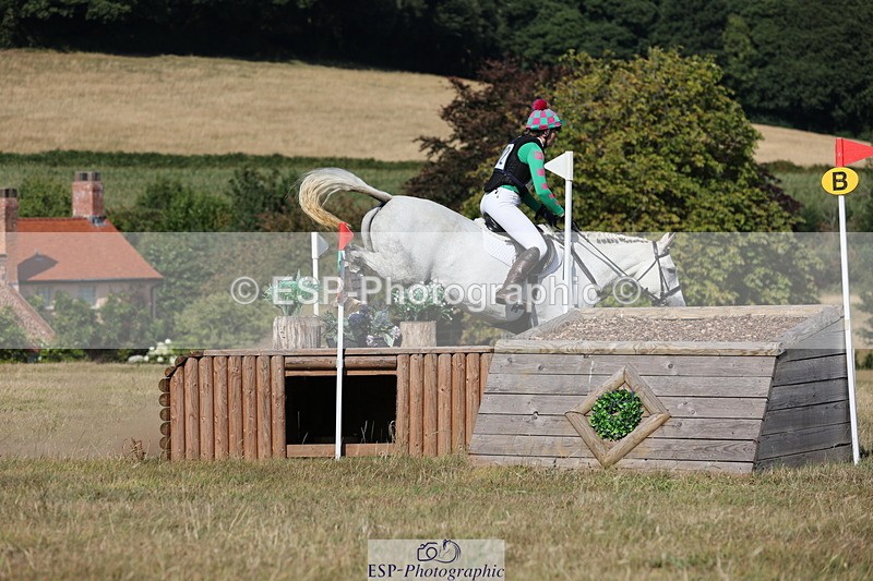 250802A-164546-07633 - F-292-Amy.Sweet-ONLY.BITESIZE