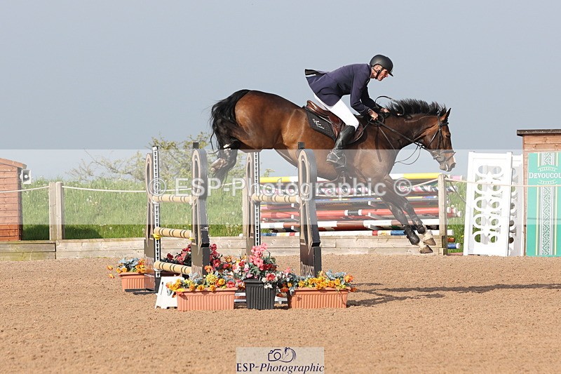 240511A-085032-10813 - Cls 32 Foxhunter