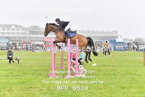 BPP_6839 - CLASS 2 RHS Classic Champ Qual (1.20m)