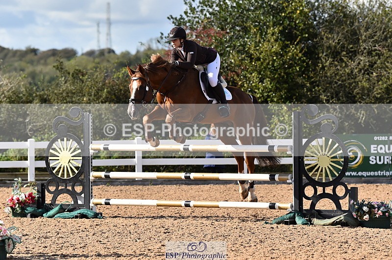 231014A-140922-05225 - Cls 15 1.05m Amateur Q 2nd R