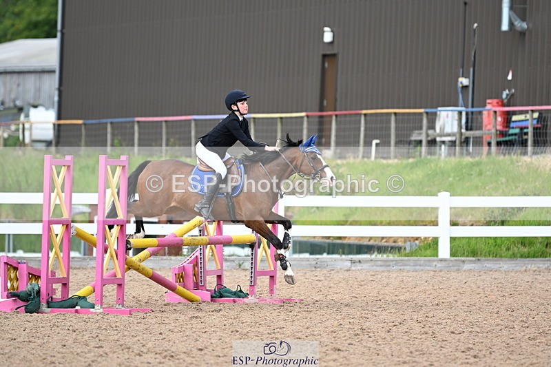 240611A-173916-00568 - 70cm