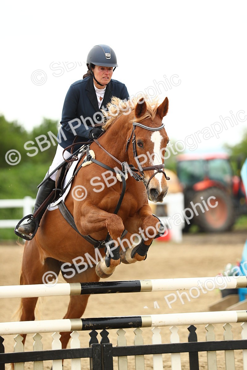 SBM_000411 - Class 2 - Senior British Novice 90cm