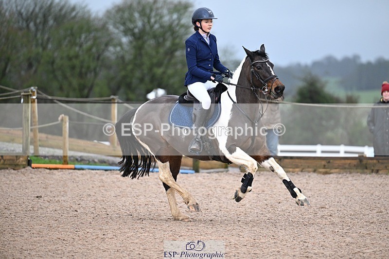 260207-103818-00151 - Cls 10 Pony Brit Nov 80cm Open