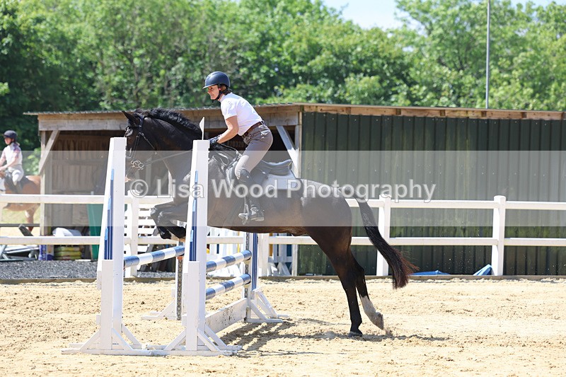 3E7A9713 - Class 8: Senior 80cm