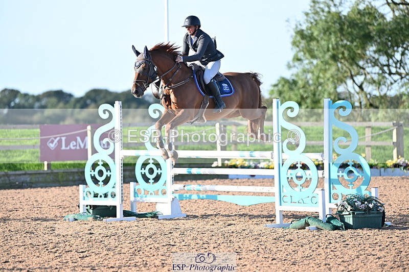 231015A-093034-06972 - Cls 28 Newcomers & 1.10m Open