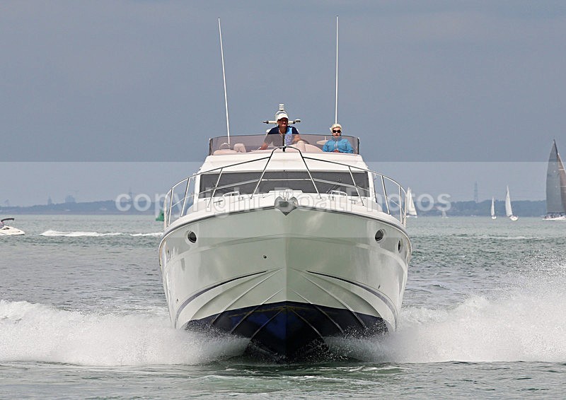140614 MAMMA MIA SEALINE EASY TIGER FAIRLINE WT7A9961 - Flybridge Cruisers