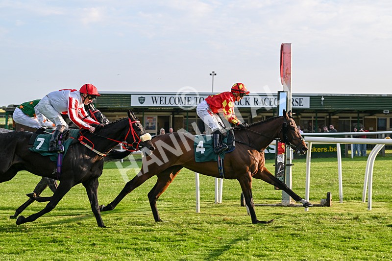 100625-Race 6-Show No Fear-7473 - Race 6