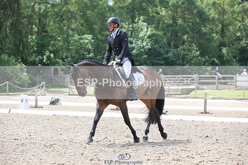 240523-131622-02574 - 303-KILLEENHOUSESTUD_OBOS_16-Tom_D_Crisp
