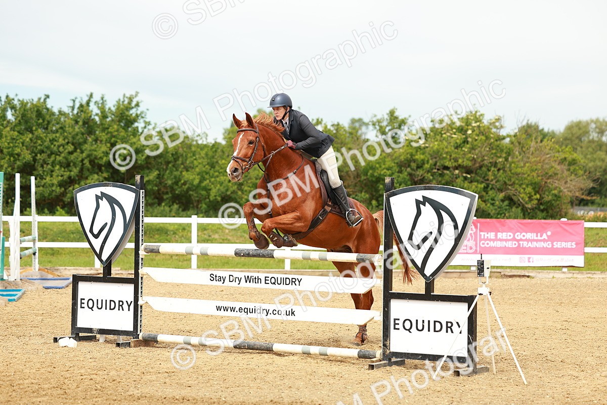 SBM_002208 - Class 4 - Senior Newcomers - 1.10m