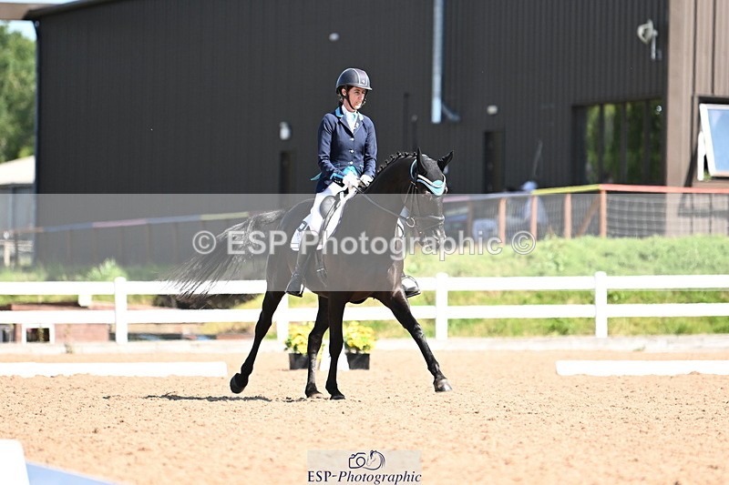 240816A-112733-04034 - 274-Alys.Matravers-DARGASONS.MOON.SHADOW
