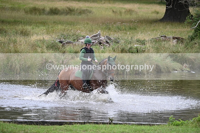 WJ7_3919 - Time at Water 12:52 to 13:22