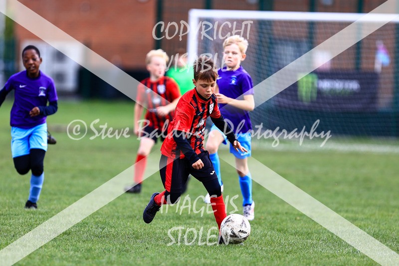 1DX30232 - 2025-10-05 FC Abbey Meads U11 Blue V St Andrews FC U11 Cardinals