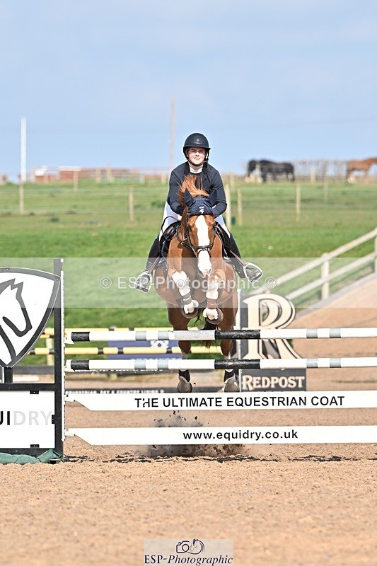 250326-142807-01157 - Cls 6 Foxhunter and 1.20m