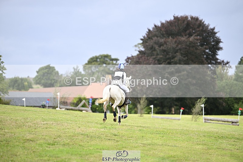 240825X-152927-35452 - 80cm XC 14.30 to 15.30